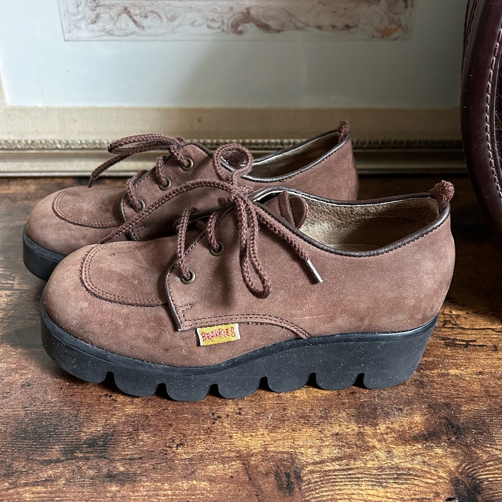 Vintage Kids Brakkies Suede Platform Loafers size 33 (1.5)